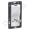 Niloe - Gniazdo 2P+Z 16 A - 250 V~ + ładowarka USB - 1000 mA - z przesłoną, zaciski śrubowe - Białe