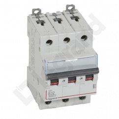 WYŁĄCZNIK NADPRĄDOWY S 303 3P B 32A 6000A SERII DX3